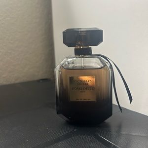 Bombshell Oud by Victoria’s Secret
